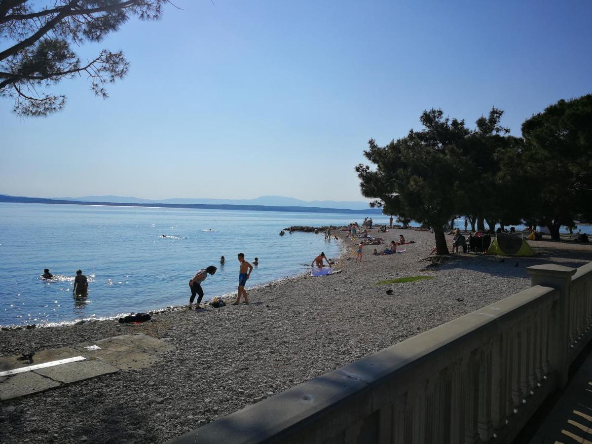 Apartment Maja Crikvenica Eksteriør bilde